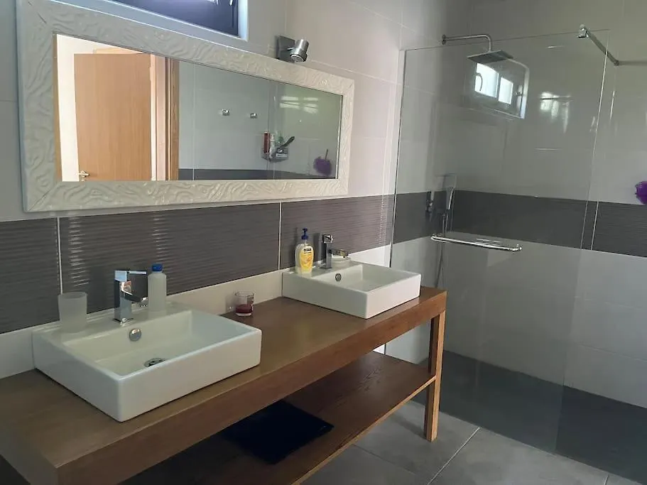 Moradia Com Piscina No Canico Tatil Evi Caniço